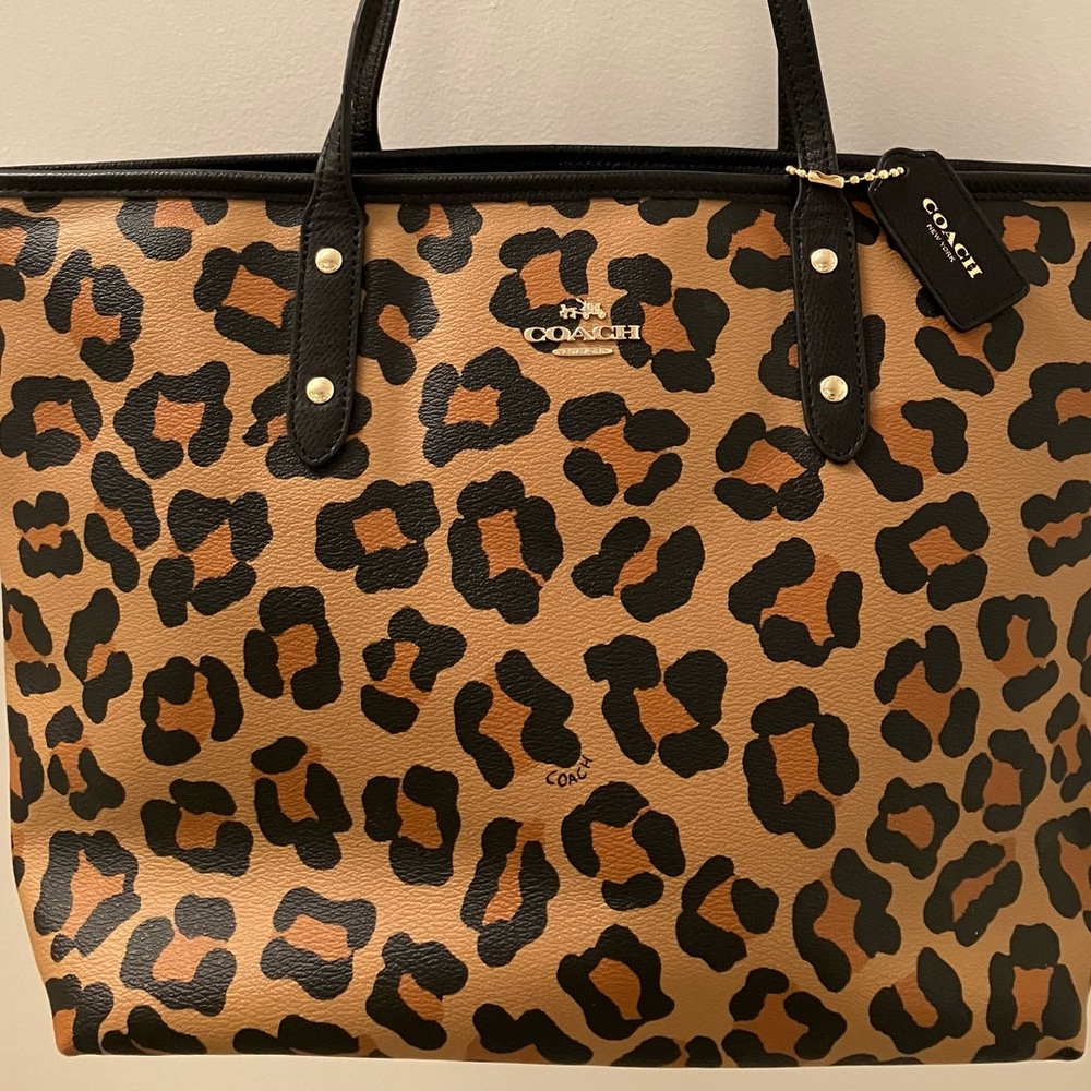 COACH City Zip Tote Ocelot/Leopard Print F63883